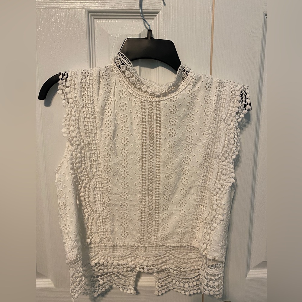 Lace-y Tank Top!